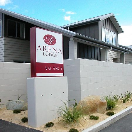 Arena Lodge Palmerston North Exterior photo