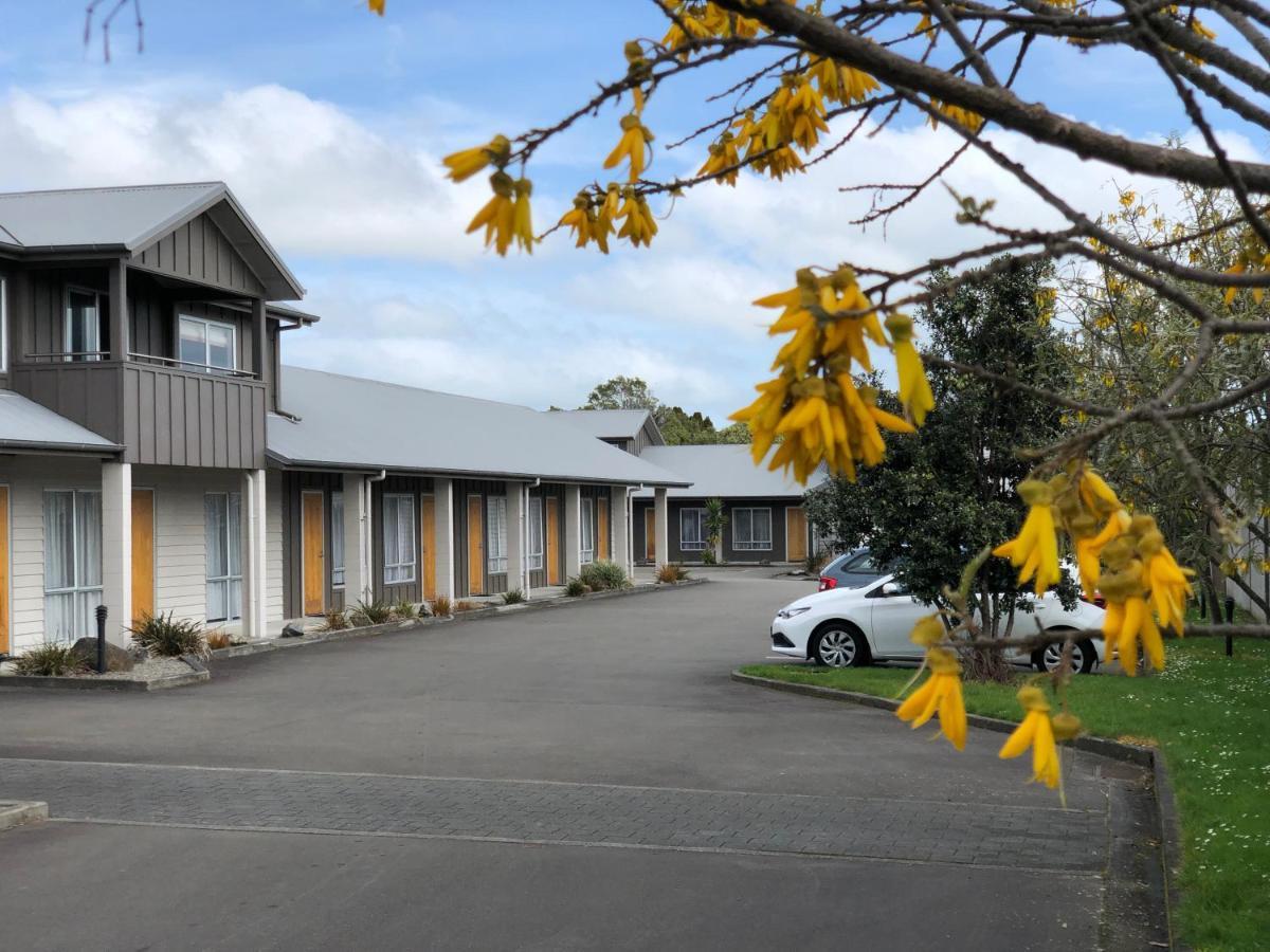 Arena Lodge Palmerston North Exterior photo